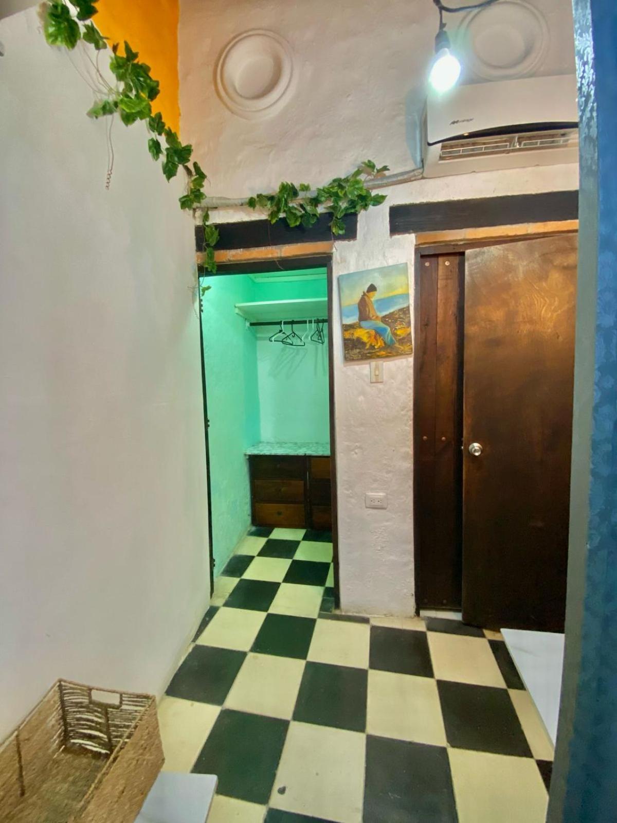 Cartagena Hostel La Antigua Capsula מראה חיצוני תמונה
